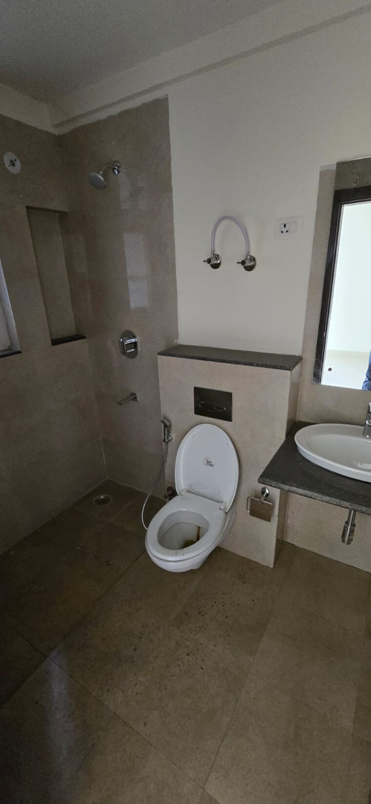 Bathroom, emaar-gurgaon-greens 3 Bedroom 1650 Sq.Ft. Apartment In Sector 102 Gurgaon 9296119