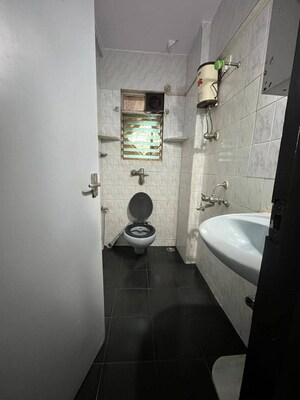 Room in  Pg at Andheri East – for Rent