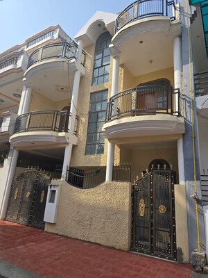 4 BHK Independent House For Sale in Gomti Nagar