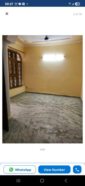 Room in 4 BHK Independent House at Gomti Nagar – for Sale