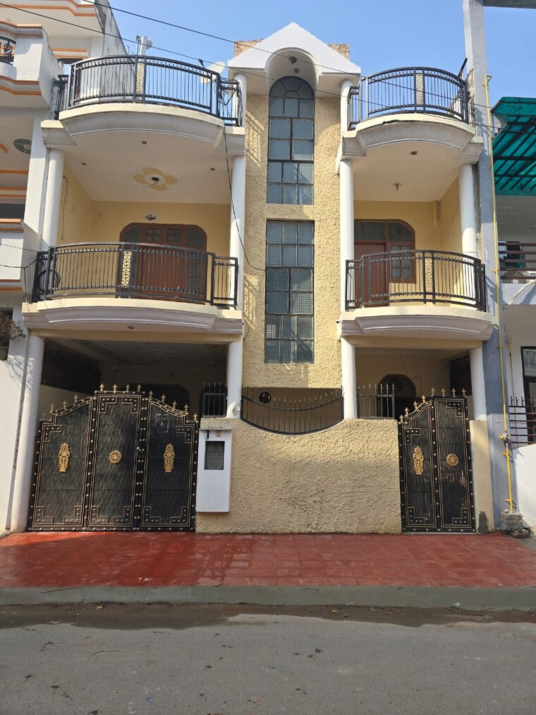 Exterior View, gomti nagar 4 Bedroom 1250 Sq.Ft. Independent House In Gomti Nagar Lucknow 9296137