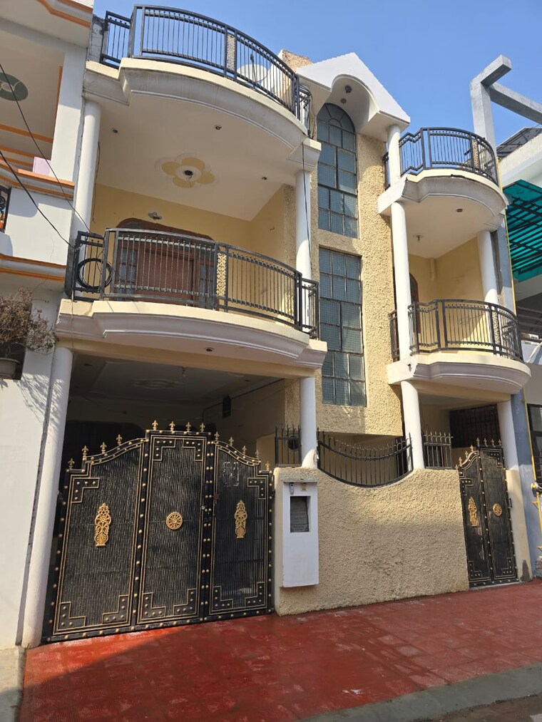 Exterior View, gomti nagar 4 Bedroom 1250 Sq.Ft. Independent House In Gomti Nagar Lucknow 9296137