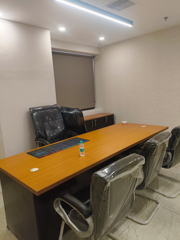 Team Area, industrial area Commercial Office Space 2500 Sq.Ft. In Industrial Area Mohali 9296144