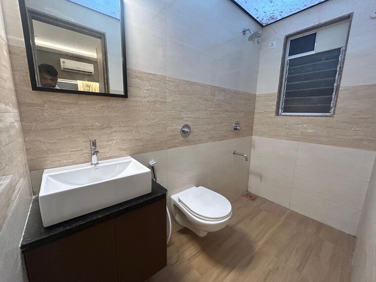 Bathroom, goregaon west 2 Bedroom 615 Sq.Ft. Apartment In Goregaon West Mumbai 9296145
