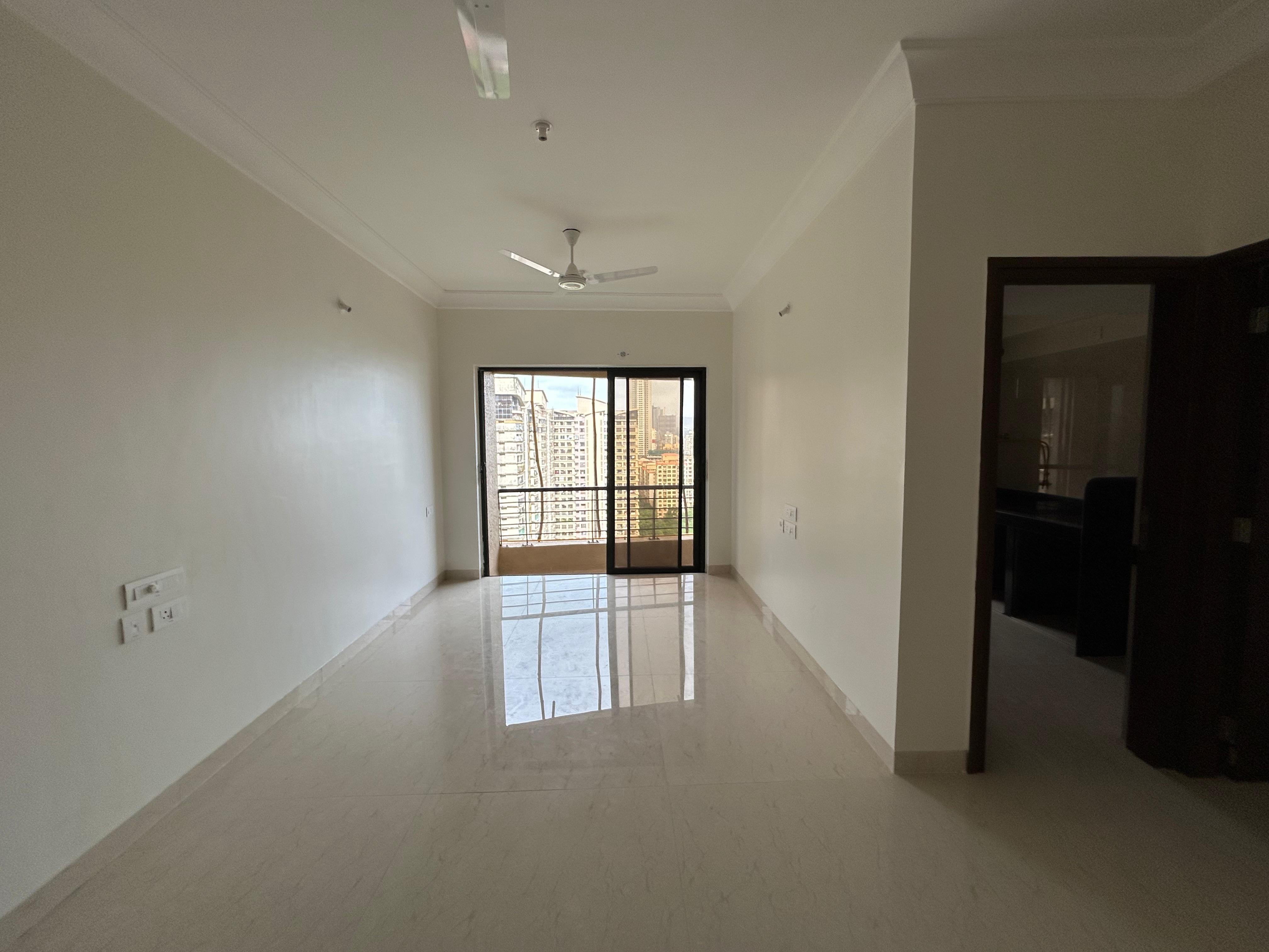 2 BHK Apartment For Sale in Raheja Interface Heights