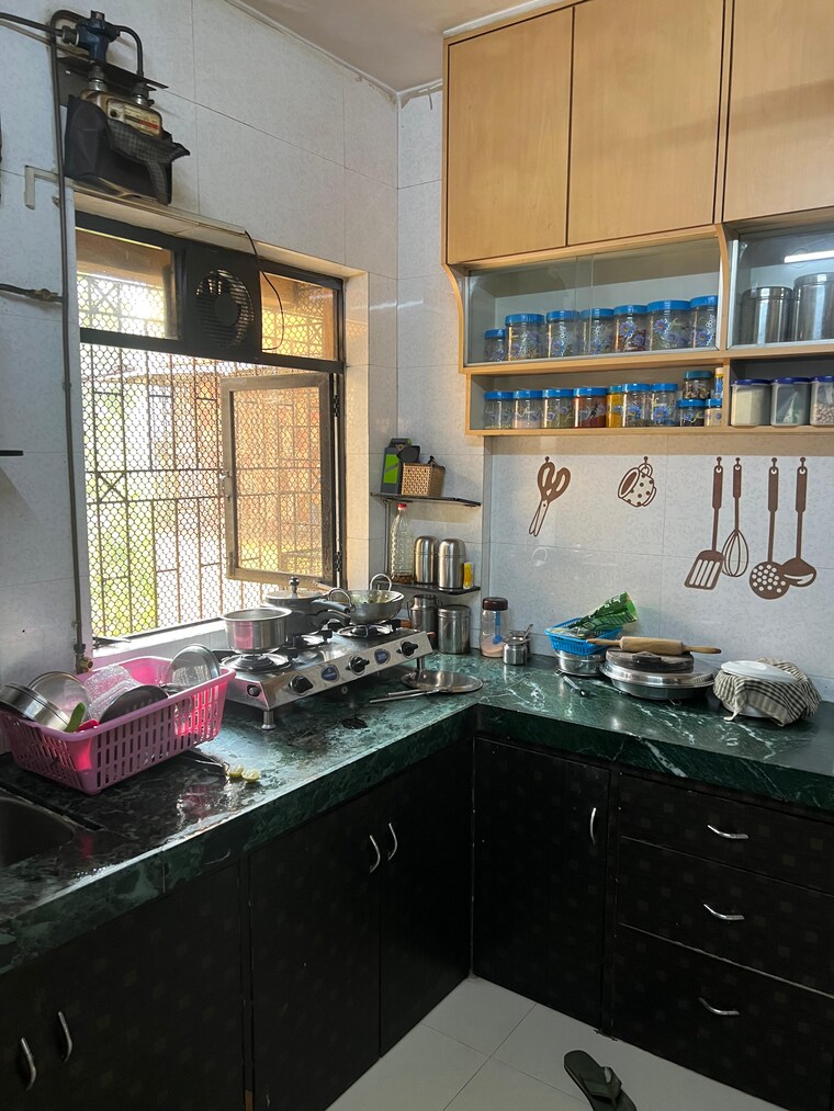 Kitchen, kalpavriksha-garden-co-op-hsg-soc-ltd 2 Bedroom 600 Sq.Ft. Apartment In Dhokali Thane 9296177