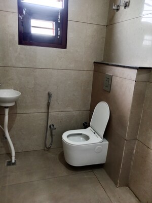 Bathroom in 2 BHK Builder Floor at Sector 18 – for Rent