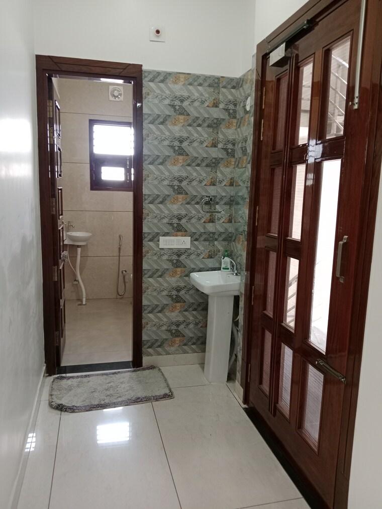 Bathroom, sector 18 2 Bedroom 1452 Sq.Ft. Builder Floor In Sector 18 Panipat 9296172