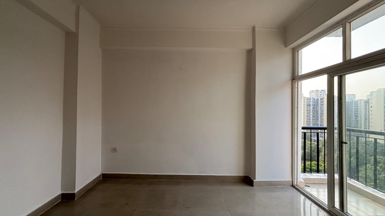 3 BHK Apartment For Sale in Amrapali Zodiac