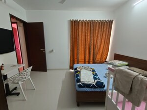 Team Area in 2 BHK Apartment at Akshar Alvario, Seawoods – for Rent