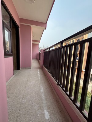 Balcony in 1 BHK Builder Floor at Chattarpur – for Rent