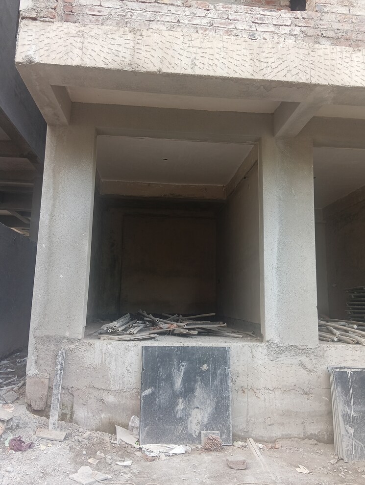 undefined, manjri budruk Commercial Shop 400 Sq.Ft. In Manjri Budruk Pune 9296195