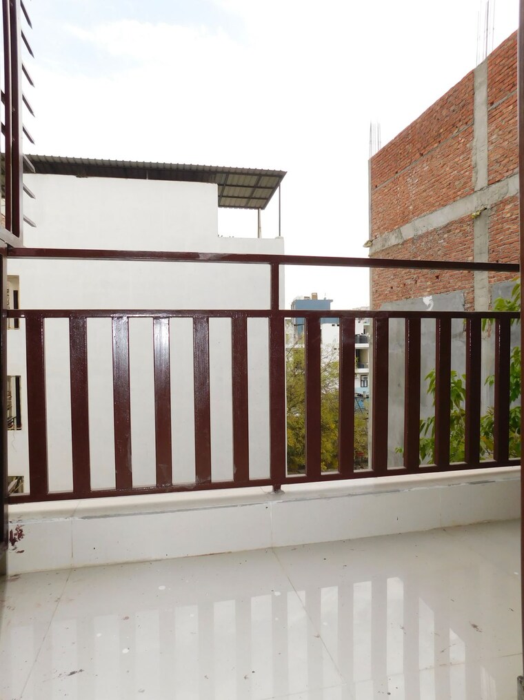 Balcony, chattarpur 1 Bedroom 480 Sq.Ft. Builder Floor In Chattarpur Delhi 9296194