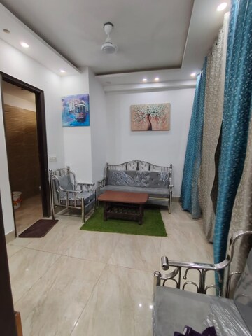 Bedroom in 1 BHK Builder Floor at Chattarpur – for Rent
