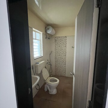 Bathroom in 2 BHK Builder Floor at Colonnade Apartment, Yashwant Nagar – for Sale
