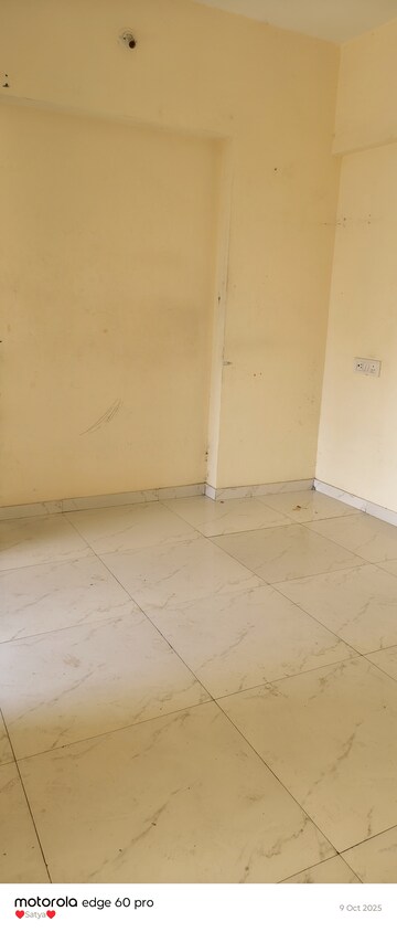 Furnished Amenities in 1 BHK Apartment at Rashmi Star City, Naigaon East – for Rent