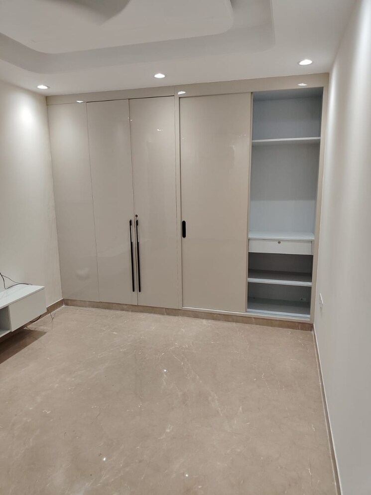 Room, hauz khas 3 Bedroom 1926 Sq.Ft. Builder Floor In Hauz Khas Delhi 9296248