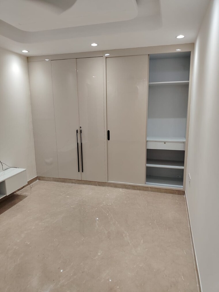 Room, hauz khas 3 Bedroom 1926 Sq.Ft. Builder Floor In Hauz Khas Delhi 9296248