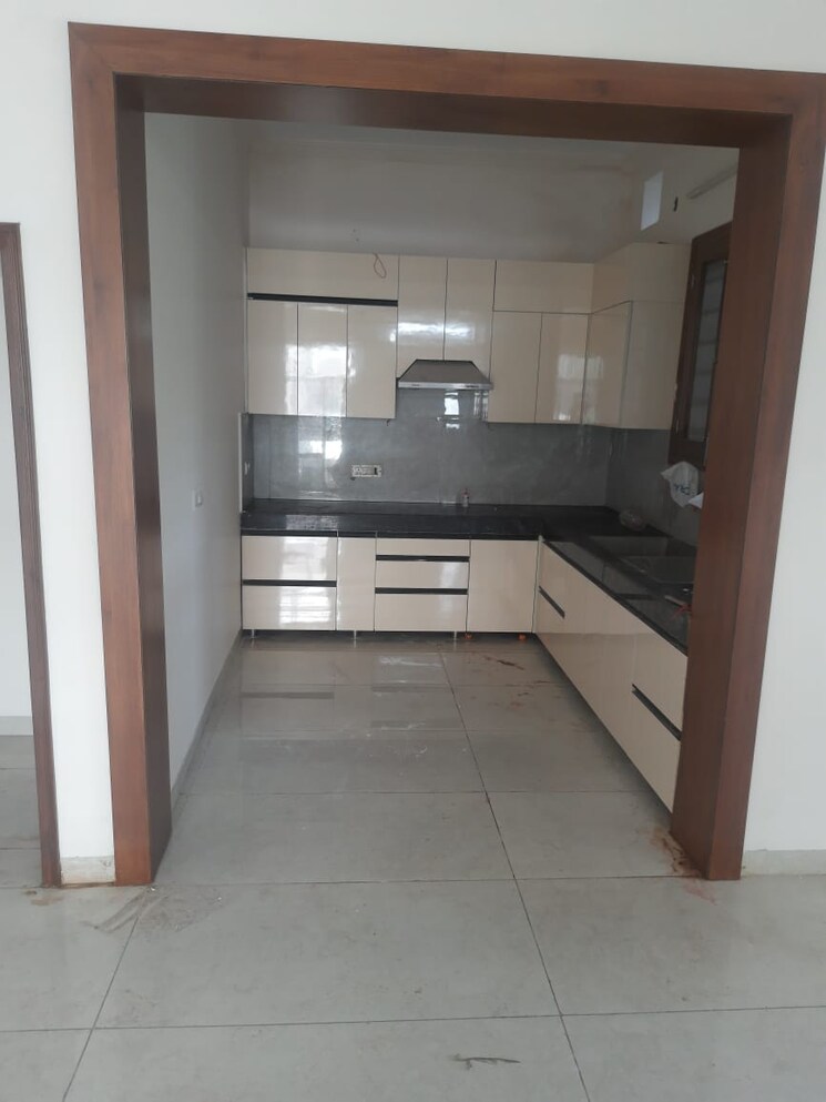 Kitchen, sector 12 panchkula 2 Bedroom 1500 Sq.Ft. Independent House In Sector 12 Panchkula Panchkula 9296256