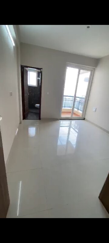 Room in 3 BHK Apartment at KharaR-Kurali Highway – for Sale