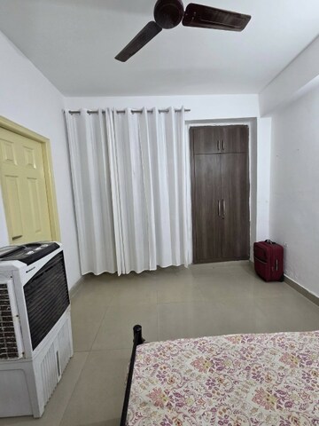 3 BHK Apartment For Rent in Sector 4 Greater Noida
