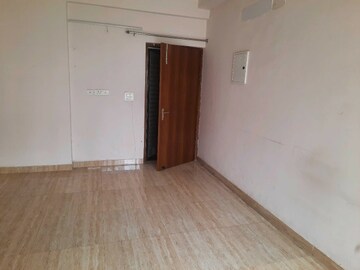 2 BHK Apartment For Rent in Amrapali Golf Homes, Sector 4 Greater Noida