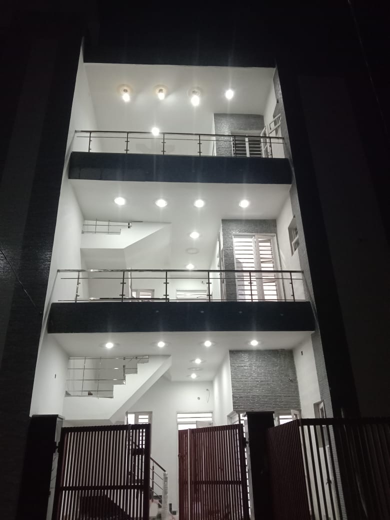 6+ BHK Independent House For Sale in Kharar Mohali Road