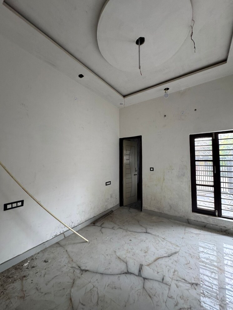 Room, kharar mohali road 6+ Bedroom 1080 Sq.Ft. Independent House In Kharar Mohali Road Kharar 9296313