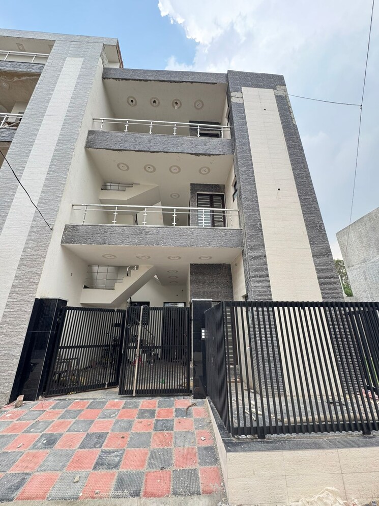 Exterior View, kharar mohali road 6+ Bedroom 1080 Sq.Ft. Independent House In Kharar Mohali Road Kharar 9296313
