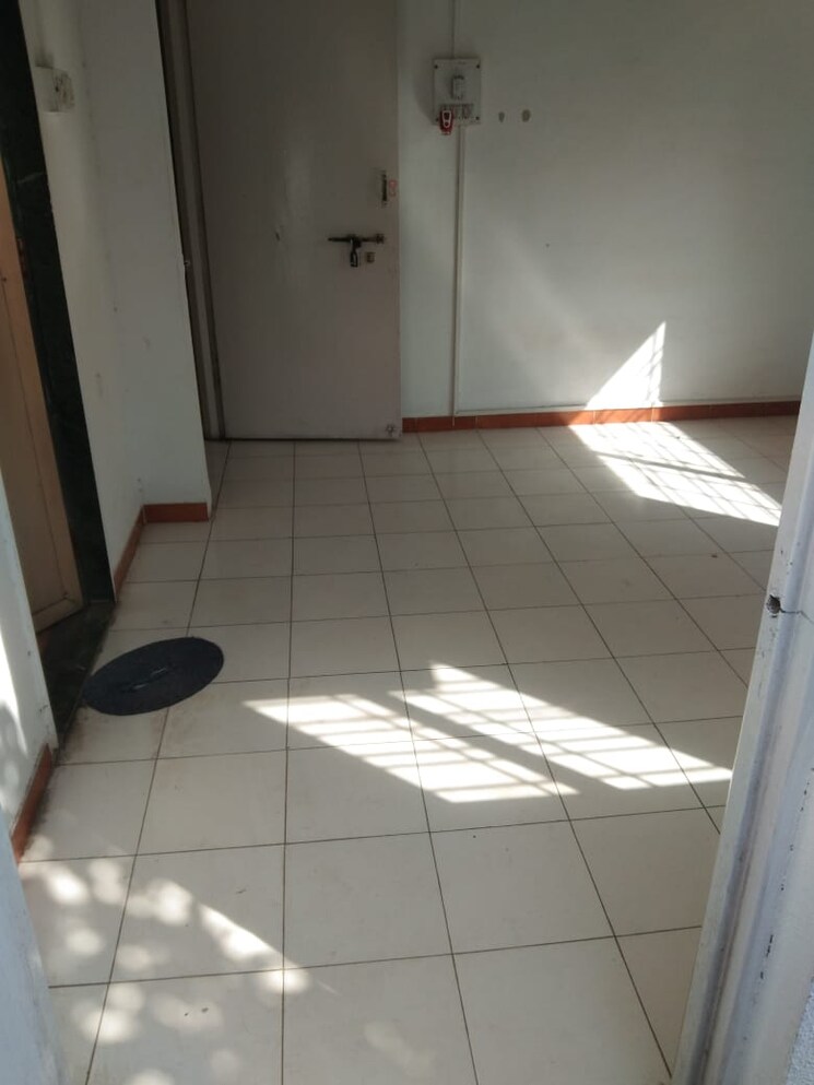 Bathroom, anand-niketan-society 2 Bedroom 850 Sq.Ft. Apartment In Kothrud Pune 9296321