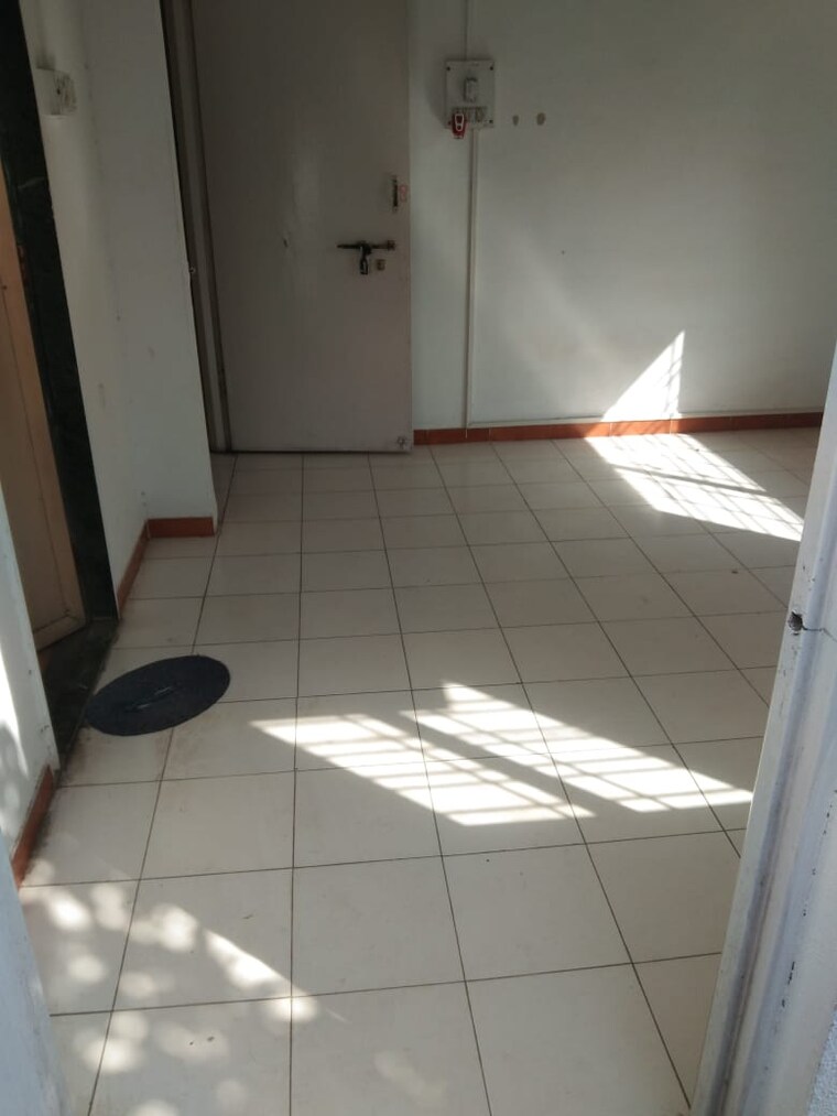 Bathroom, anand-niketan-society 2 Bedroom 850 Sq.Ft. Apartment In Kothrud Pune 9296321