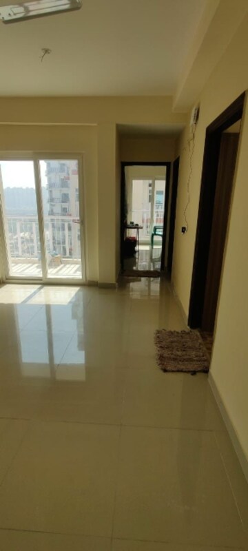 2 BHK Apartment For Rent in Anthem French Apartment, Sector 16b Greater Noida