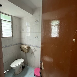 Bathroom in 1 BHK Apartment at Wadgaon Sheri – for Rent