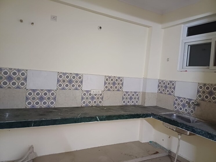 Kitchen, khurram nagar 3 Bedroom 1500 Sq.Ft. Builder Floor In Khurram Nagar Lucknow 9296397