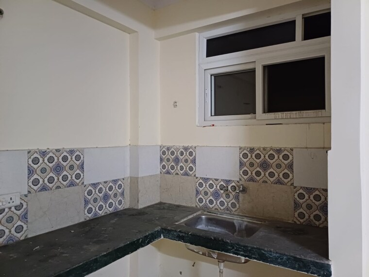 Kitchen, khurram nagar 3 Bedroom 1500 Sq.Ft. Builder Floor In Khurram Nagar Lucknow 9296397