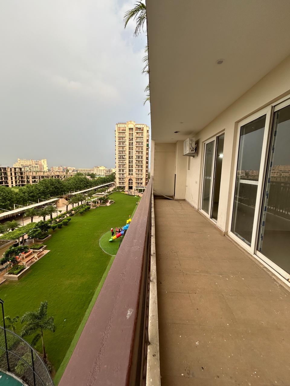 4 BHK + Pooja Room Apartment For Rent in Affinity Greens