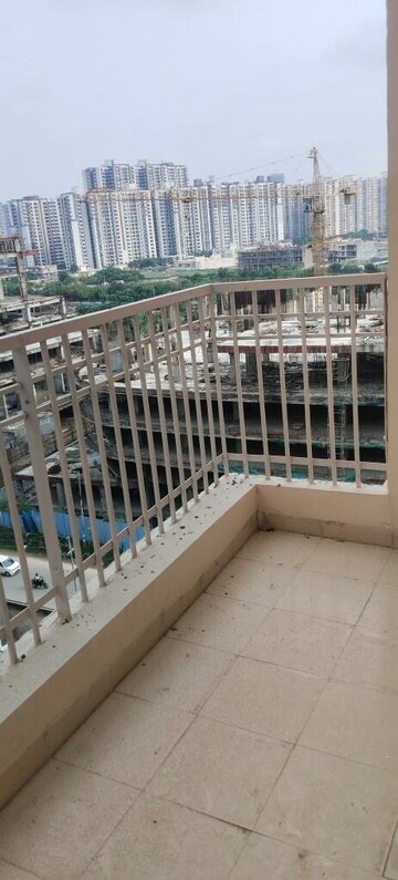 Balcony in 3 BHK Apartment at Ajnara Homes, Sector 16b Greater Noida – for Rent