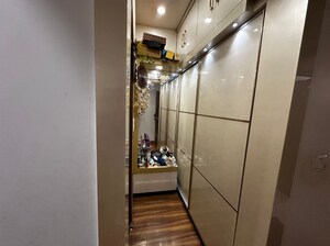 Furnished Amenities in 3 BHK Apartment at Mahagun Mezzaria, Sector 78 – for Rent