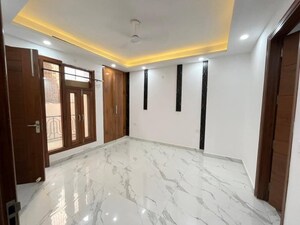 Room in 2 BHK Apartment at Freedom Fighters Enclave – for Rent