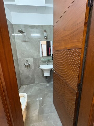 Bathroom in 2 BHK Apartment at Vaishali Sector 4 – for Sale
