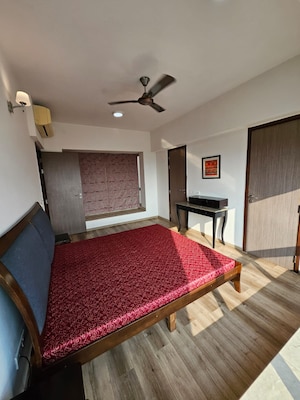 Bedroom in 2 BHK Apartment at DB Woods, Goregaon East – for Rent