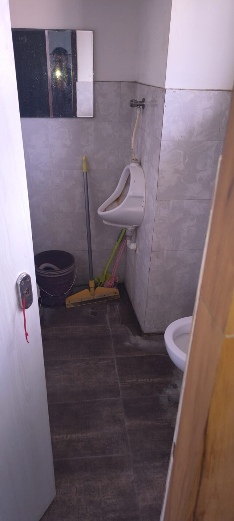 Bathroom, salt lake sector v Commercial Office Space 600 Sq.Ft. In Salt Lake Sector V Kolkata 9296549