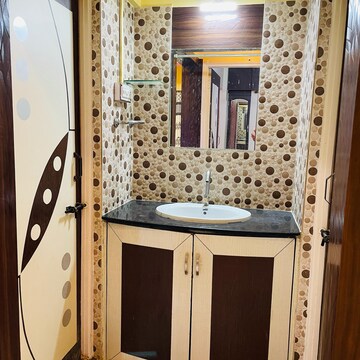 Bathroom in 2 BHK Builder Floor at Samarth Nagar, Wadgaon Sheri – for Rent