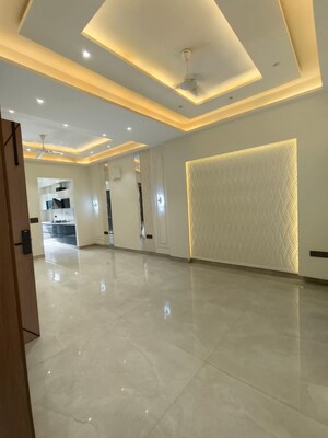 Kitchen in 3 BHK Builder Floor at Unitech Greenwood City Apartment, Sector 45 – for Rent