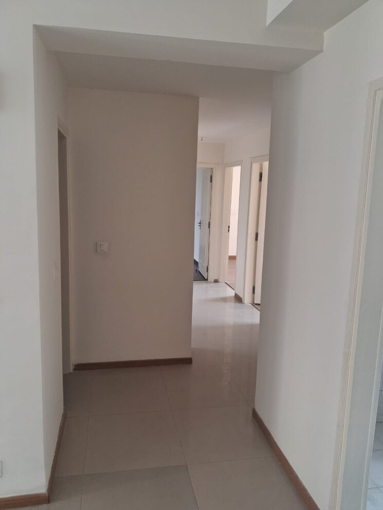 Room, bptp-park-prime 2 Bedroom 1435 Sq.Ft. Apartment In Sector 66 Gurgaon 9296617