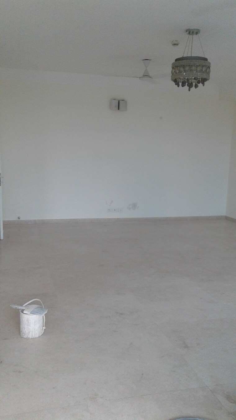 Room, dlf-the-belaire 4 Bedroom 4200 Sq.Ft. Apartment In Sector 54 Gurgaon 9296573