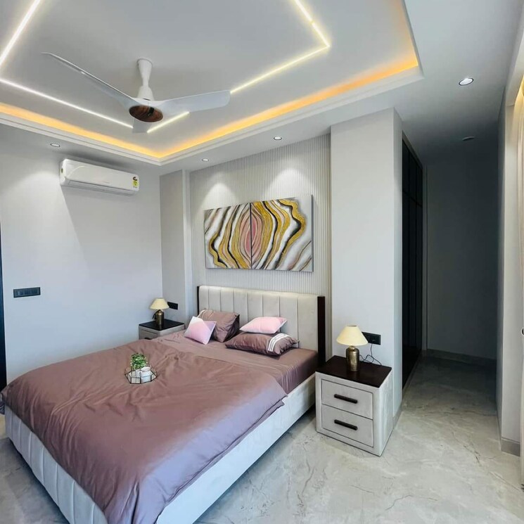 Bedroom, sector 60 3 Bedroom 180 Sq.Yd. Builder Floor In Sector 60 Gurgaon 9296622