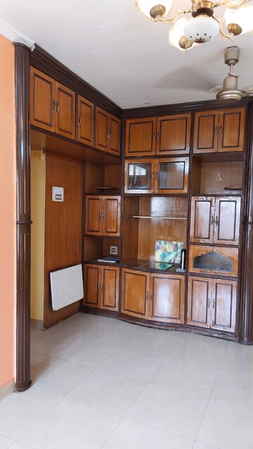Room in 3 BHK Apartment at Piramal Vaikunth Vama, Balkum Pada – for Rent