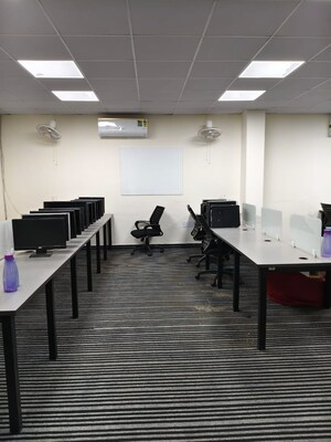  Office Space For Rent in Sector 63