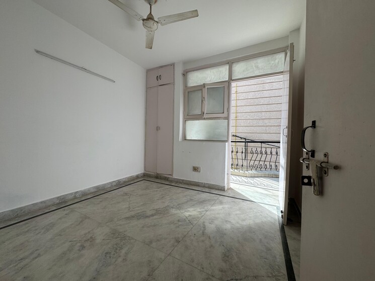 Room, chattarpur 2 Bedroom 850 Sq.Ft. Builder Floor In Chattarpur Delhi 9296727